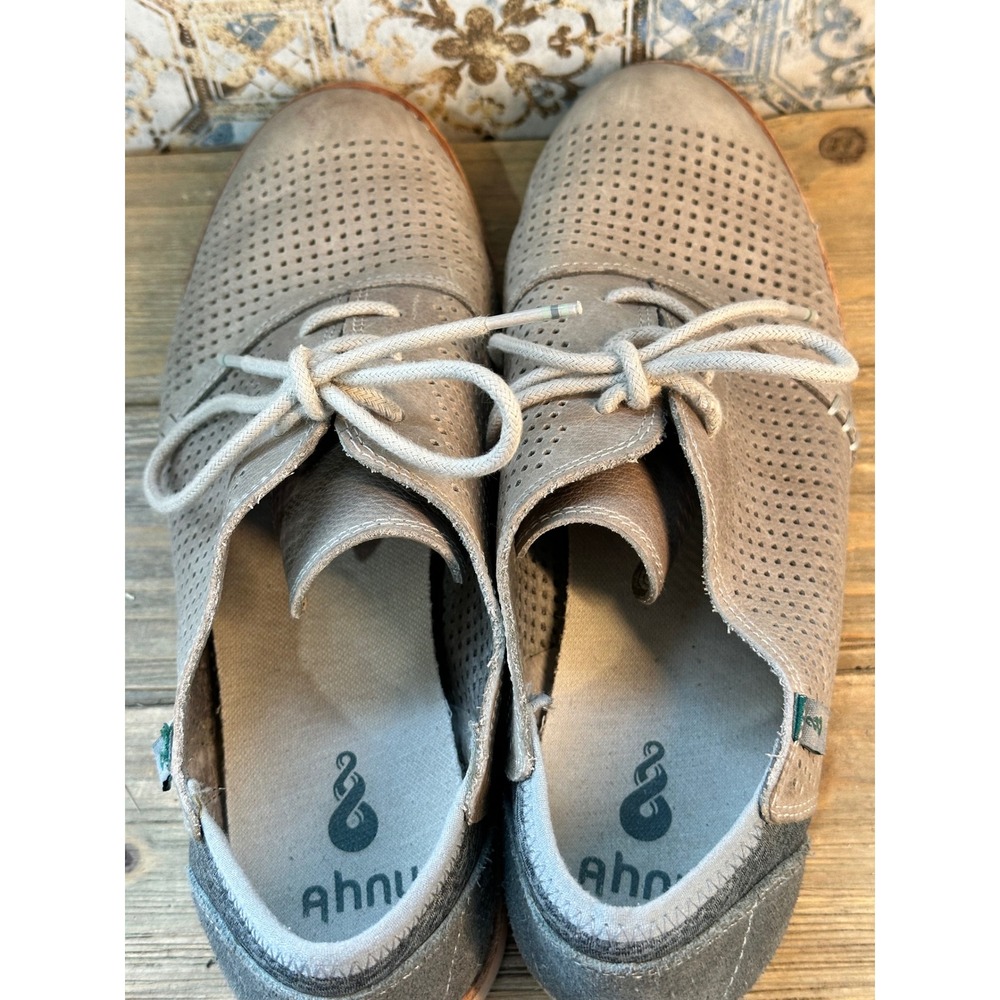 Ahnu Karma Perforated Leather Oxfords BOHO Retro Shoes Womens 7 Grey - Picture 6 of 7